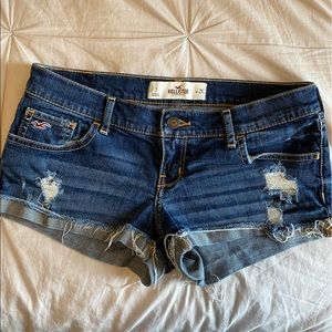 Hollister dark wash jean shorts size 3